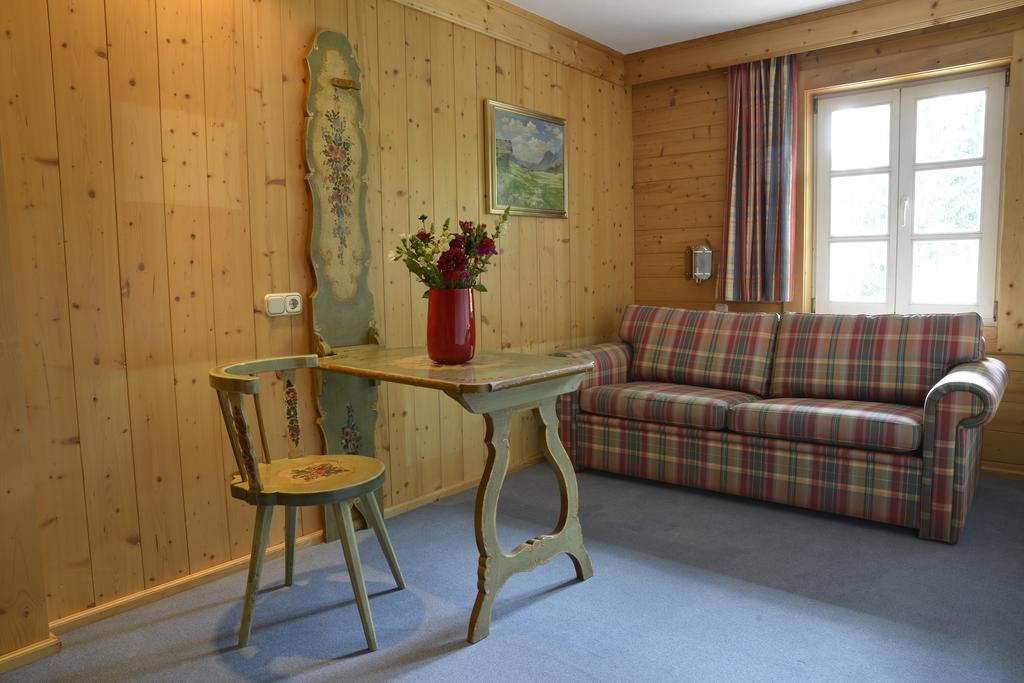 Landhaus Alpina Guest House Mittersill Room photo